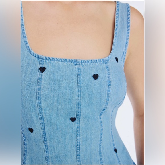 Cotton Denim Midi Dress Heart Embroidery
Cottagecore Cowgirl Free Assembly NWT S - Picture 4 of 5
